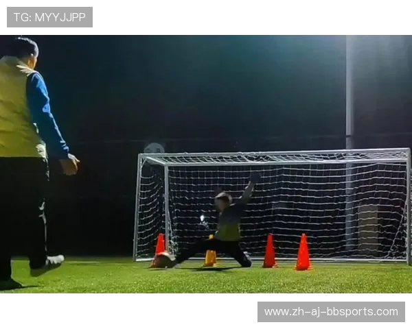 足球比赛中的单刀球处理技巧与门将应对策略 足球比赛中的单刀球处理技巧与门将应对策略